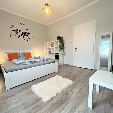 Holiday Home Szulok Apartment *