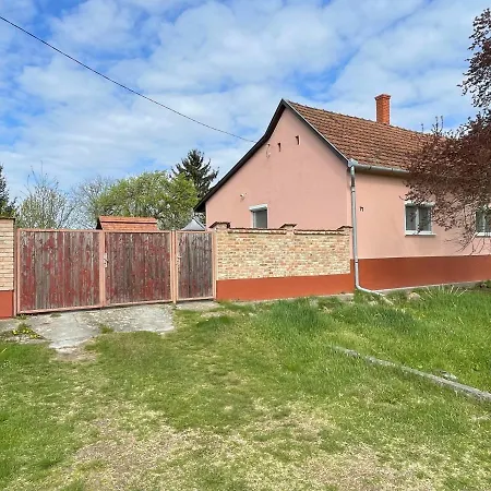Holiday Home Szulok *